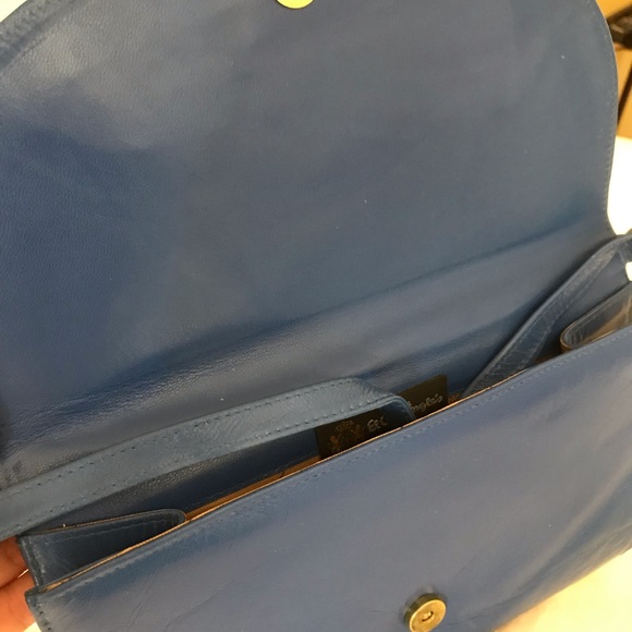 Blue leather envelope clutch - Picture 3 of 6